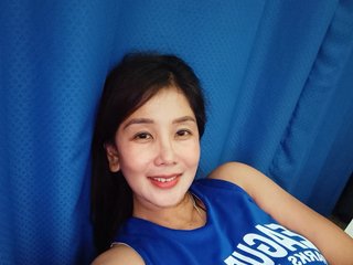 Erotisk videochatt Miyuki