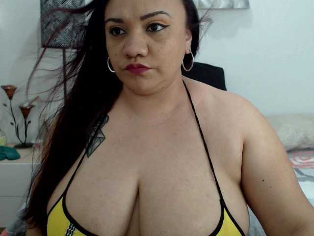 Foton KimyStone I can't get enough @GOAL: Squirt Show + Pussy Play / Any Flash 80 tokens/ Offert WSP 300 tkns #latin #bbw #bigboobs #c2c #lovense #milf #bigass #cumshow