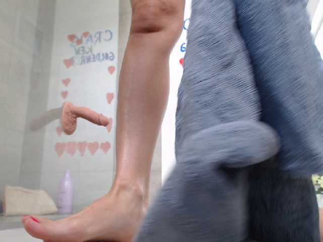 Sändningsbilder KinkyMoni