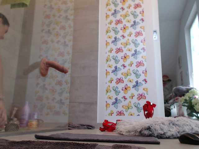 Sändningsbilder KinkyMoni