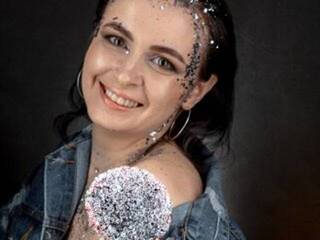 Erotisk videochatt Kira2000arik