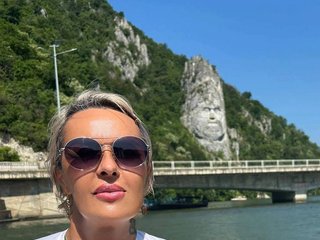 Erotisk videochatt KirraWhite