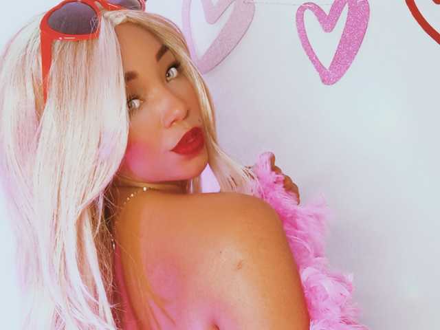 Foto av profilen kylieboobs24