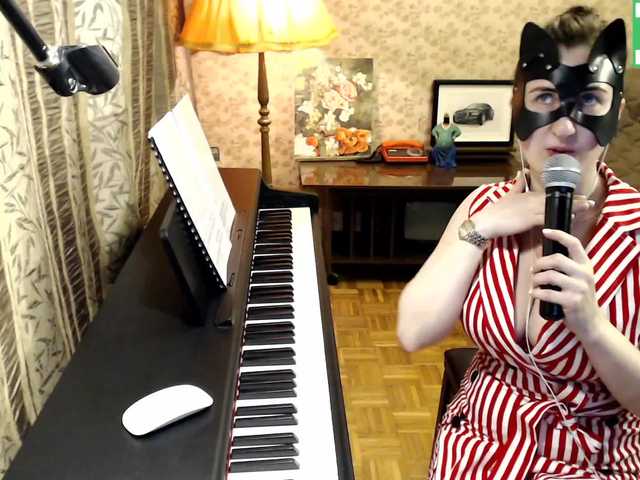 Foton L0le1la Hello everyone! My name is Vlada! And I'm learning to play the piano) Give me flowers: - 505 tk. Change dress: - 123 tk. Your name on me: 254 tk.