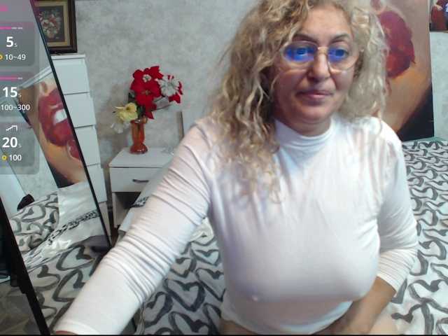 Foton ladydy4u ,, 30 tit,, 50 ass ,,10 feet ,,20 c2c ,, 500 naked ,, 1000 squirt ,, 2000 anal,, ,blow1job,,20