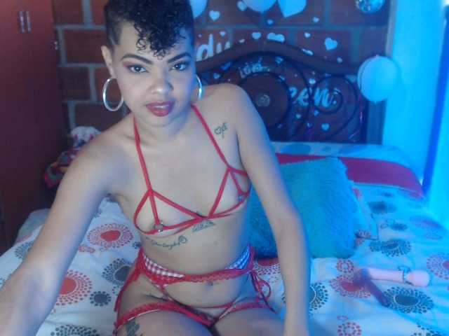 Foton ladyqueen19x INSTANT SQUIRT FOR 100 tokens ,how much squirt make me ?? #anal #squirt #ebony