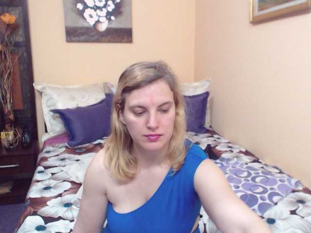 Foton LaraDallas naughty girl love dirty sex .1 tk***iss .5tks pm.15 tks cam to cam.20 tks slap my big ass.30 tks twist nipells.50 tks pussy.100 tks fuck pussy1 min.250 tks fuck tha tpussy 5 ***party boss