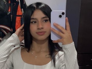 Erotisk videochatt Laura-Khalifa