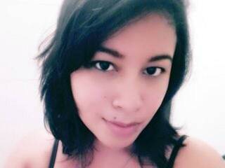 Erotisk videochatt LauraHawkes