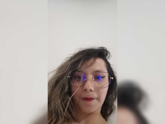 Foton Layla-Meow Hii guys,Nauhy kitty wanna say purrr i wanna be your touch my pussy 470, can you help me?make me smile 5tks/ i write u name on my boddy 10 tkns/