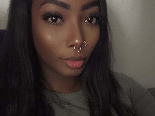 Erotisk videochatt LaylaAriana