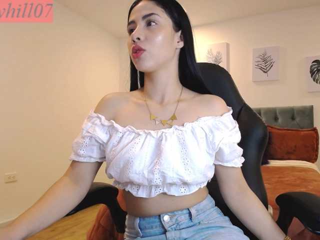 Foton LeslyHill Guuuuuuys do you want to see me naked? We complete the goal of 200 tokens together!