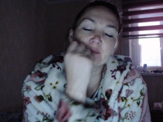 Foton Leyla-Smile17 HELLO GUYS!!! HELP ME REACH MY GOAL TILL MY BIRTHDAY!!! I NEED JUST 1500 TKNS!! HUGS AND KISSES!!!