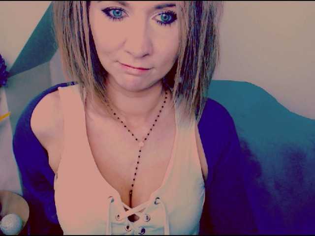 Foton Lilly666 hey guys, if ur able to have fun and wanna play with me- here i am. i view cams for 40, to get preview of my body is 50