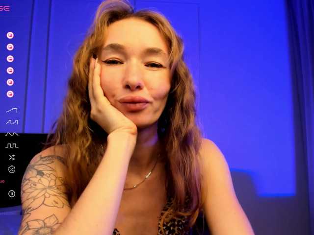 Foton Lina-Kim welcome to my room, dear friends, i am new model and ready to have some fun with you, make my show going sexy by tipping :) also i like JOi, CEI and SPH sometimes, and submissive roleplays!