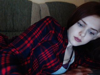 Foton Fiery_Phoenix hello, I am Kate) put love) all shows - group and full private) changing clothes - 55 tokens) dances - 77 tokens) slaps - 11 tokens. I collect for gifts for the New Year)