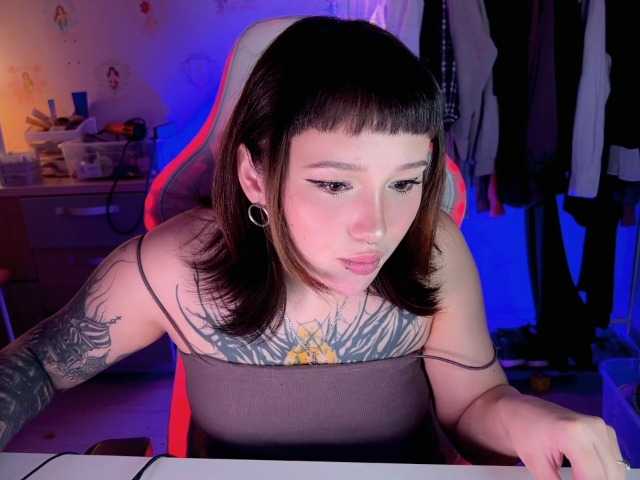 Sändningsbilder littlewetgirl