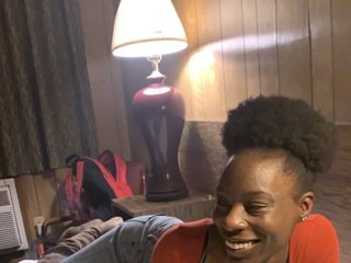 Erotisk videochatt littyleesh1