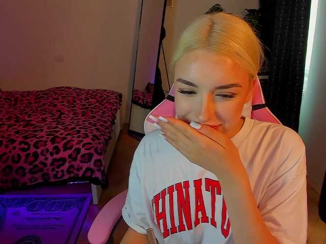 Sändningsbilder LucyPaige