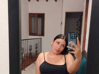 Erotisk videochatt Lyana-Collins
