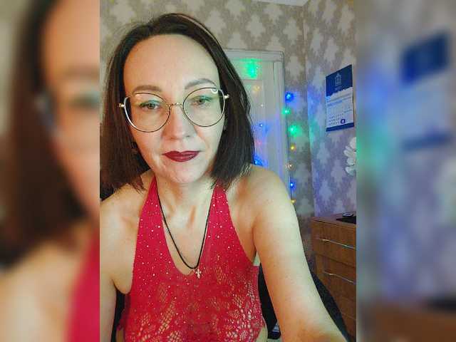 Foton LyubavaMilf To a new apartment. Before private 70 tokens in free chat. Favorite vibration 33 I don't answer personal messages, all write in free chat.
