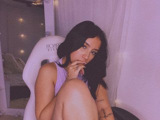 Erotisk videochatt Maddy-Harriso