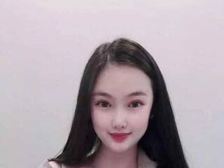 Erotisk videochatt Mandy-HuoWu