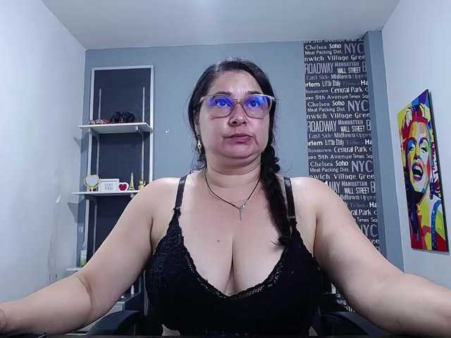 Foton marianamilf69 undress me, I want to cum in your mouth