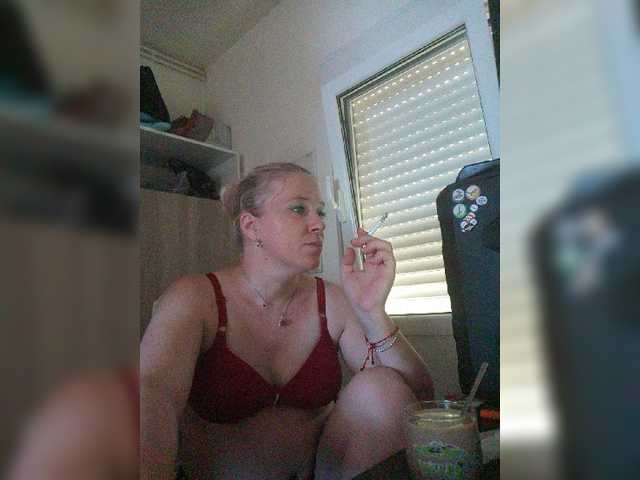 Sändningsbilder lorenarubia