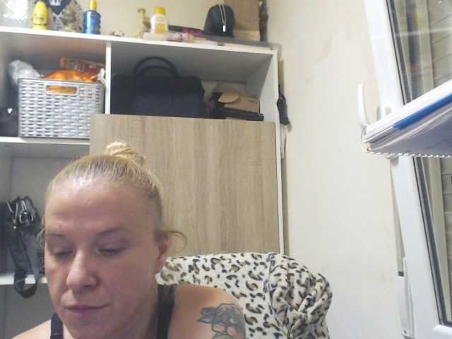 Sändningsbilder lorenarubia