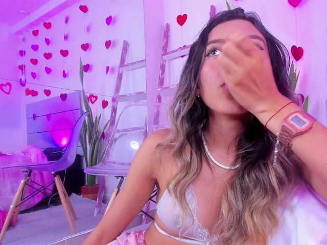 Foton Martina-Magni ⭐️welcome in my little world) ready for full nakedf show? ⭐️ GET NAKED AT GOAL @remain