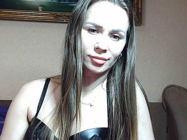 Sändningsbilder LoveLoveKira