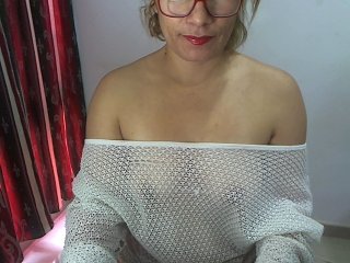 Foton maturesmilfx9 sqrt.350. dp 250,dildo pussy 150 lovense active 300, flash 30