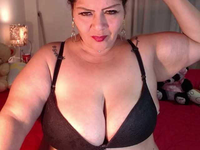 Foton Maturextgreat #bbw #bigbelly #bigboobs #bigass #grandma #milf #gilf #latina @total 600 @sofar 600 @remain 0