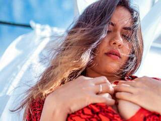 Erotisk videochatt MayaAmaru