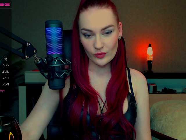 Foton FemdomJOI Lovens buzzes in me from 2x tokens!