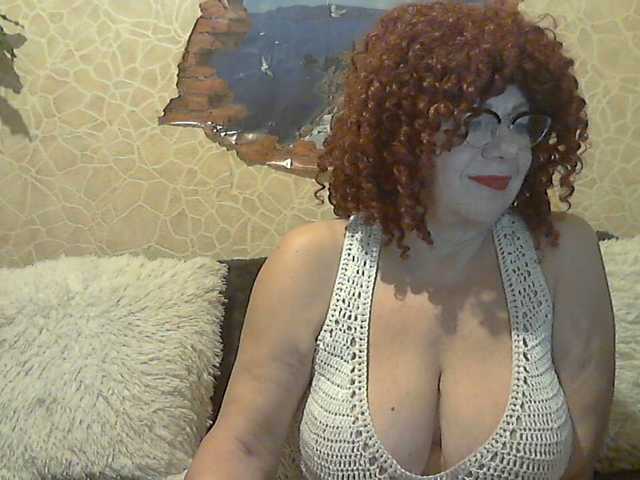 Foton MerryBerry7 ass 20 boobs 30 pussy 80 all naked 120 open cam