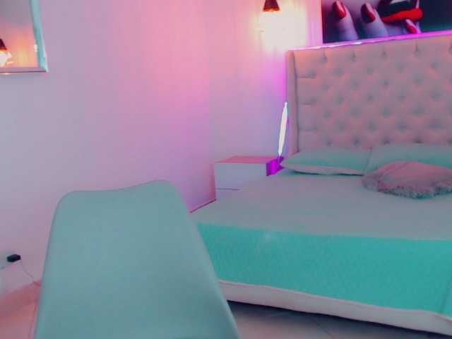 Foton mia-candyh Hello my loves, welcome to my room .... ready to have fun. ??