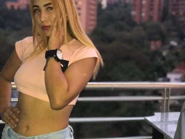 Erotisk videochatt miabella