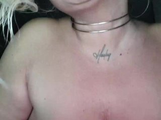 Erotisk videochatt Miameya