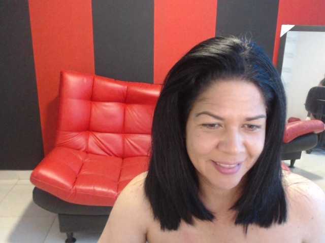 Sändningsbilder michell-madur