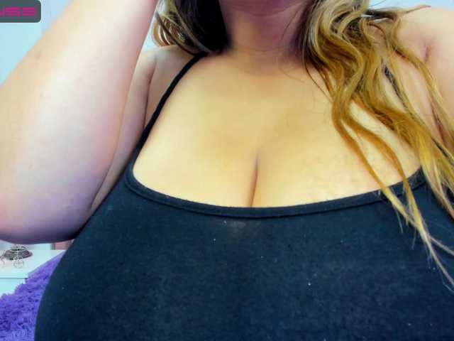 Foton MillyHerder Hello guys welcome to my room #slave #mistress #bigboobs #spitboobs #anal #playpussy #18 #chubby #fuckmachine