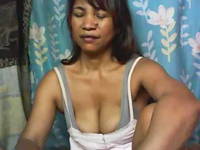 Foton millyxx3 i am happy to do pleasir for you , tip if you like me kissssssssssssssss