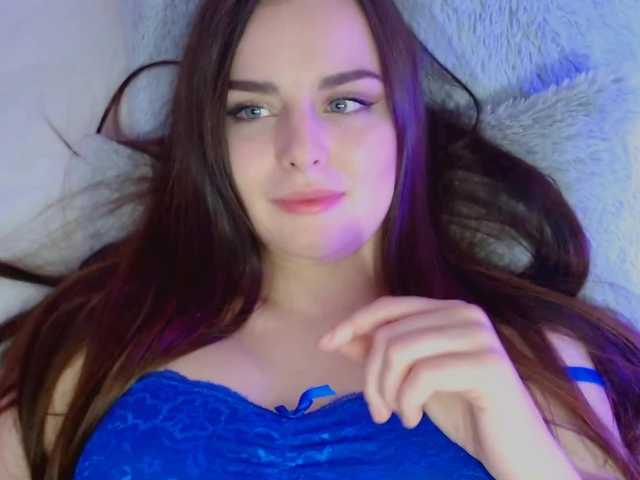 Foton MissEva19 Hi boys! My name is Sofia, welcome to my room! Strip 400. chest 150, ass 50