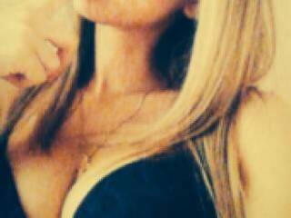 Erotisk videochatt modnayaaaa