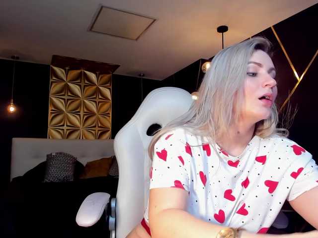 Foton MollyRivers A delicious weekend by my side is what you need ♥ Spank ass 49 TK ♥ DeepThroat 99 TK ♥ Ride dildo [none] TK ♥
