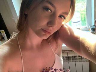 Erotisk videochatt moni-cartier