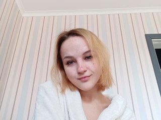 Erotisk videochatt Monika-Raven