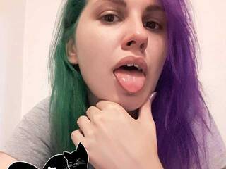 Erotisk videochatt MonikaGrays