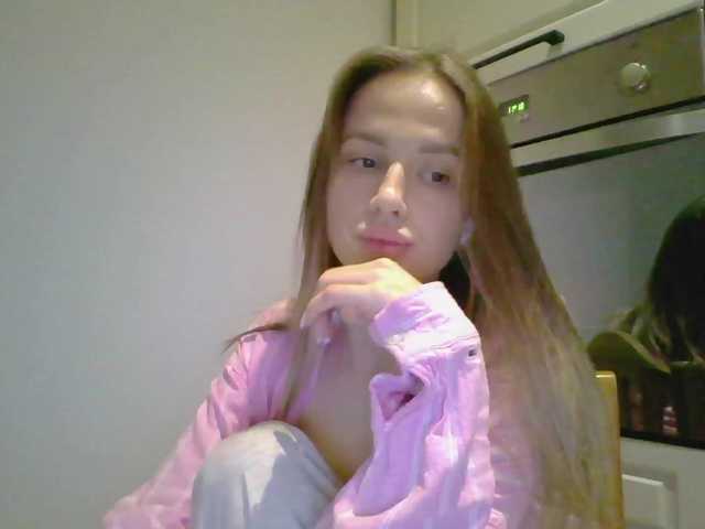 Sändningsbilder monikaXRoses